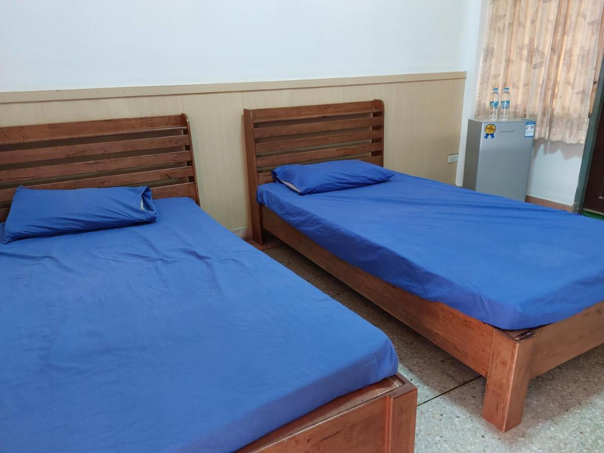 Sataya Apartment Maha Sarakham Buitenkant foto