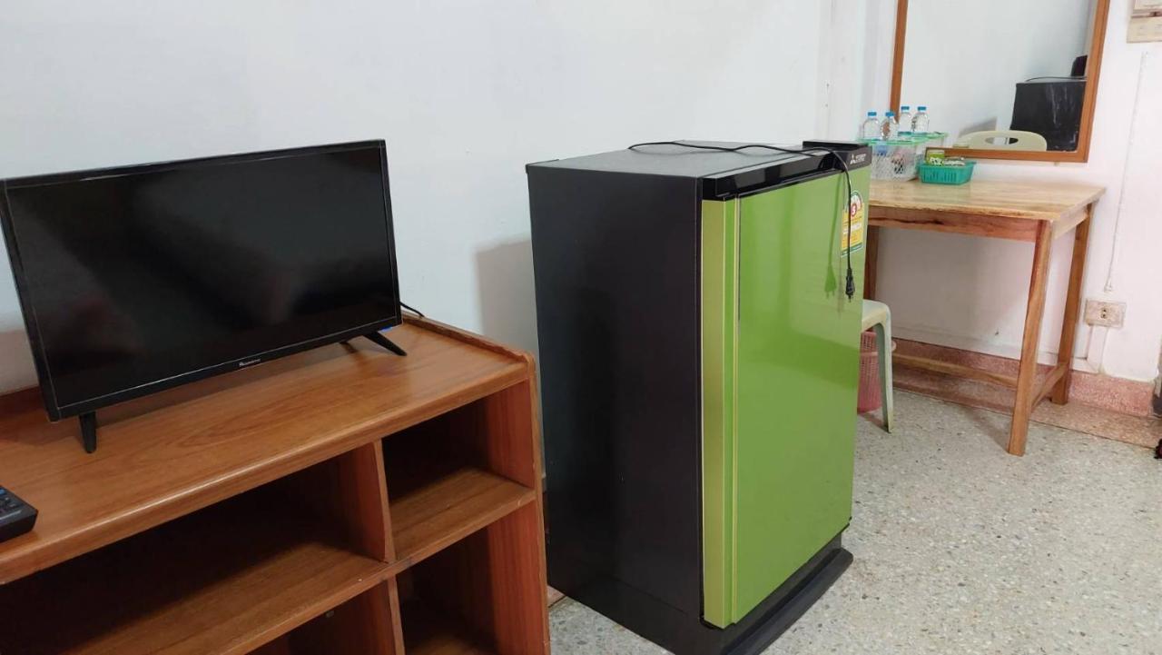 Sataya Apartment Maha Sarakham Buitenkant foto
