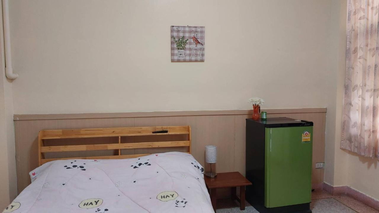 Sataya Apartment Maha Sarakham Buitenkant foto
